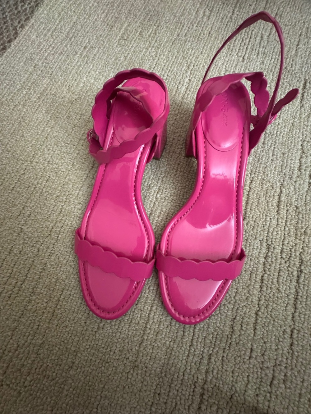On 34th Pathina Scalloped Block Heel Sandals